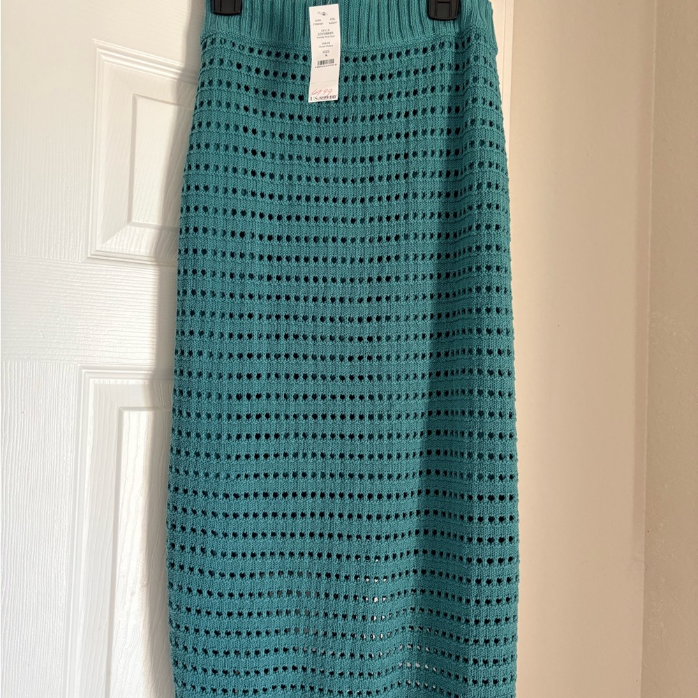 White House Black Market Elegant Teal Knit Skirt